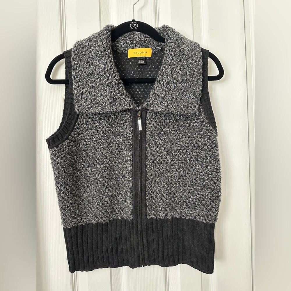 St. John Fall 2010 Collection Wool Cashmere Gray Zip up Vest Size S